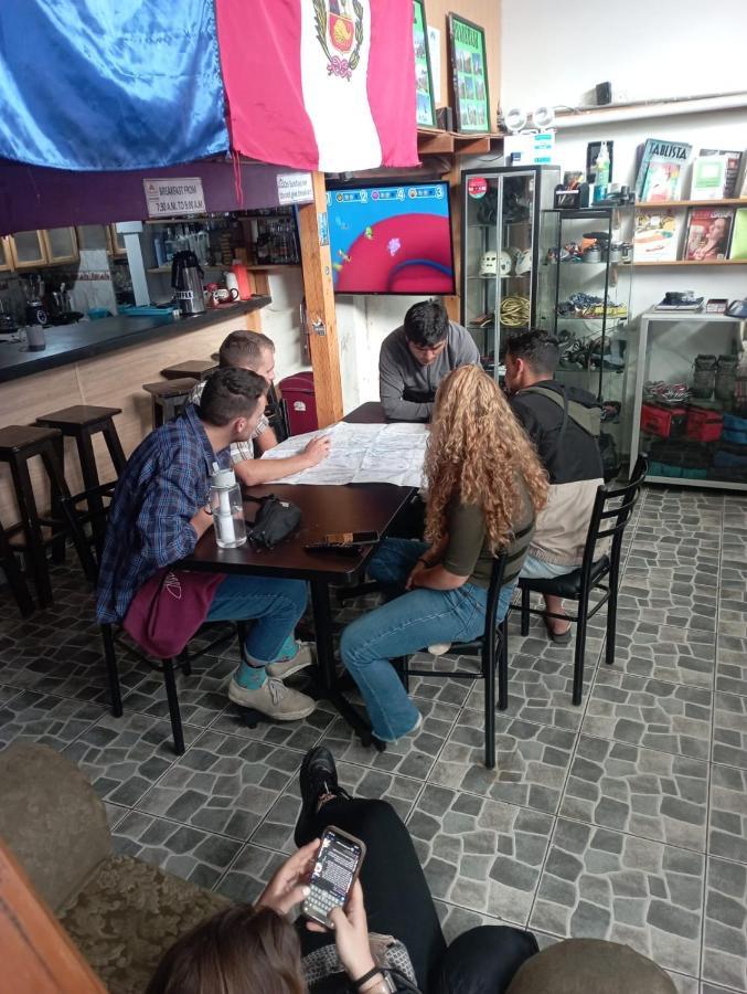 Andes Hostel 瓦拉斯 外观 照片